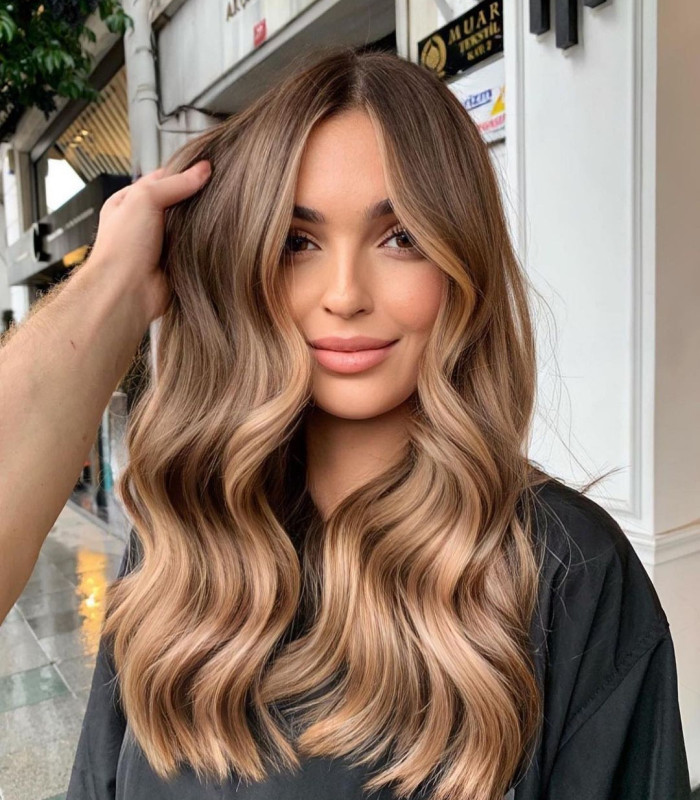 BALAYAGE- MEDIUM HAIR